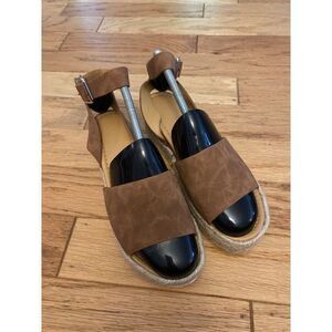 NWOT, women’s tan faux suede open toed espadrille sandals buckled ankle strap 39
